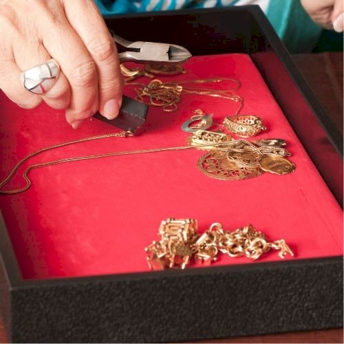 Jual Beli Emas Yogyakarta: Solusi Ideal untuk Pembelian Emas Anda"